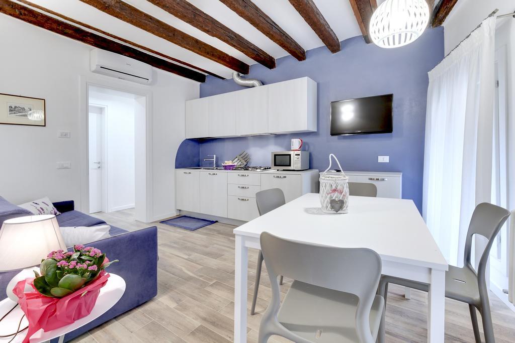 Ca' Della Darsena - Arsenale By Wonderful Italy Apartment Venice Exterior photo