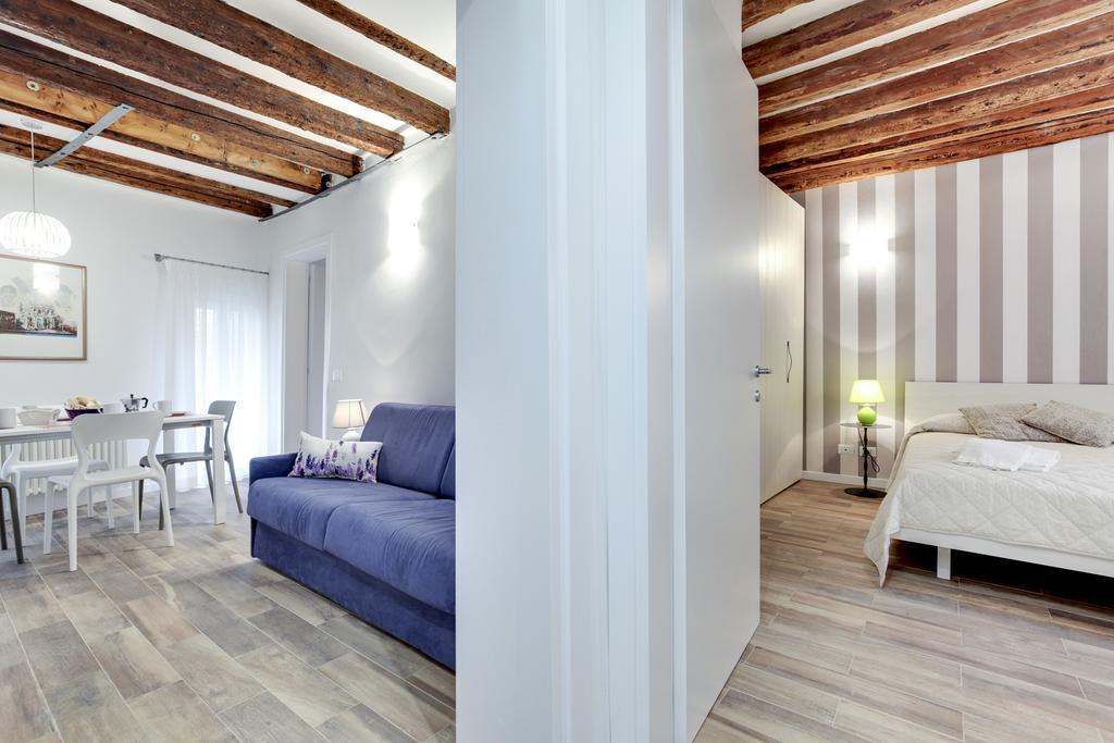 Ca' Della Darsena - Arsenale By Wonderful Italy Apartment Venice Exterior photo